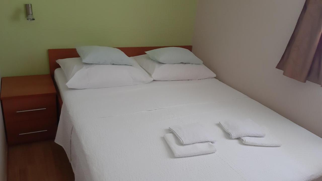 Apartmani Resetar Privlaka  Eksteriør bilde